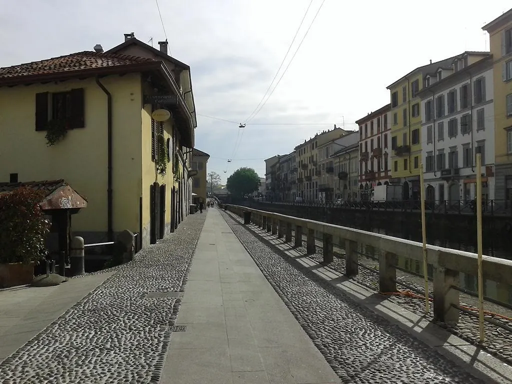 ** Bed & Breakfast B&B El Brumista Milan Italy